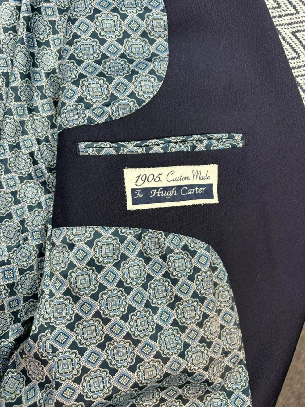 Jos. A. Bank 1905 Navy Blue Suit Jacket With Patterned Lining Mens 2-Button Blaz